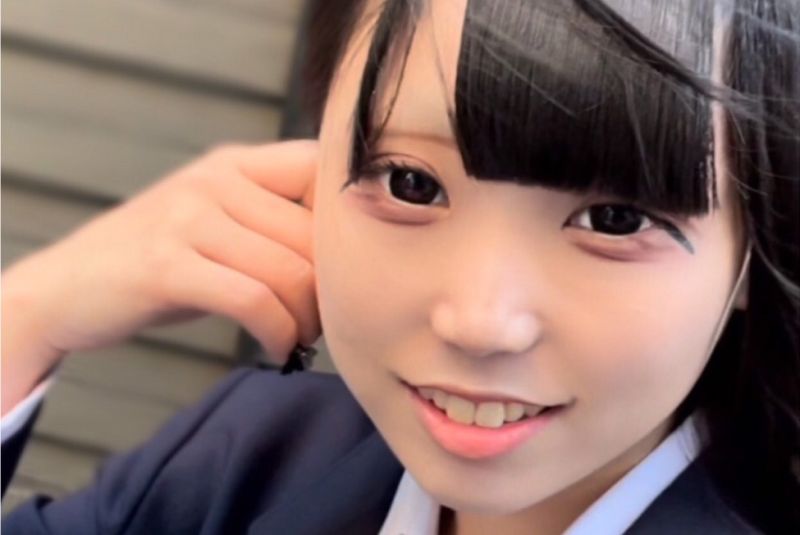 【無】男心をくすぐるｲﾓｵﾄ系地下アイドルくれはちゃん！！美マンで美尻で18歳♪下校途中のフレッシュJ○に大量種付け！！