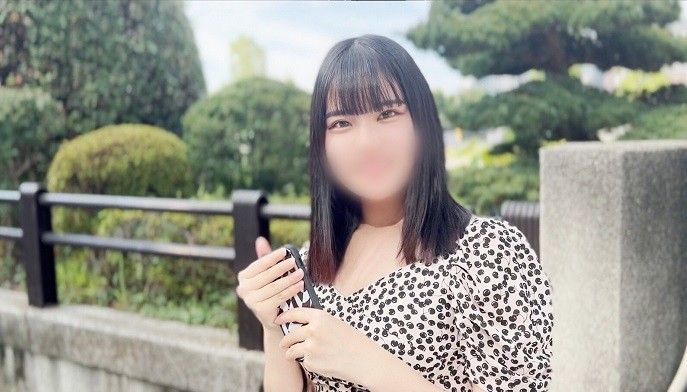 初撮影 完全顔出し 清純派黒髪女子大生！カメラの前で恥ずかしそうに感じる姿に大興奮！激しいピストンに最後は大量中出し絶頂アクメ！