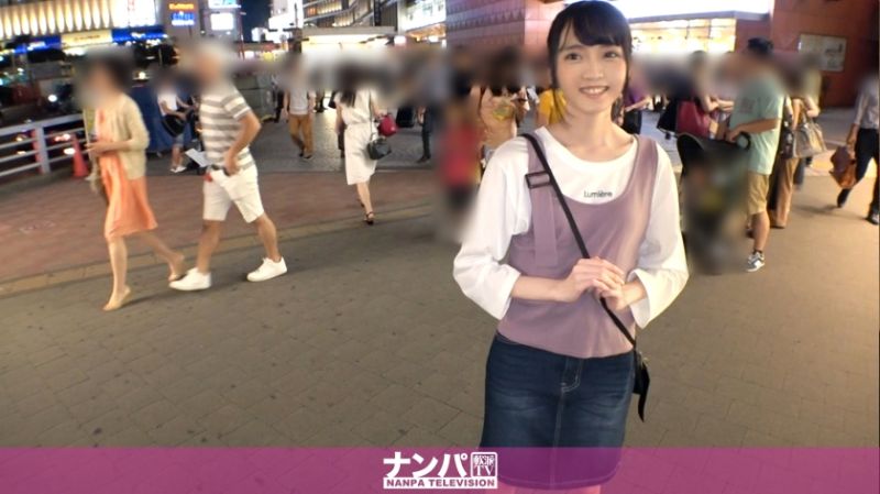 マジ軟派、初撮。 1395 駅前で声を掛けた色白美少女、セックス交渉すると断固拒否のガード固め女子だったので半ば強引に体に触れてみるとすぐに感じ始めて陥落ww美脚をビクビク震わせてうっとり顔で何度も絶頂する敏感女子に大変身！